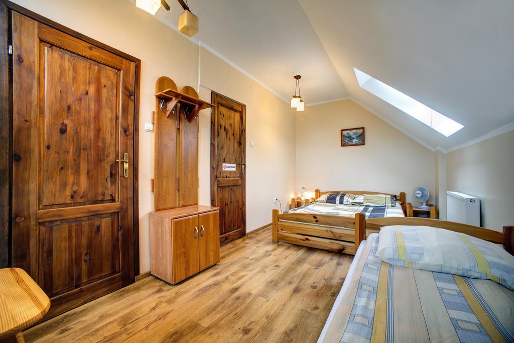 Dworek Sanocki Sanok Habitación foto